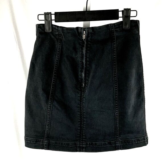 Free People Stretchy Denim Modern Femme Mini in Black Wash Size 2 - Picture 7 of 10